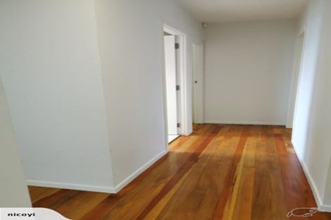 Photo of property in 13a Sunnyside Crescent, Papatoetoe, Auckland, 2025