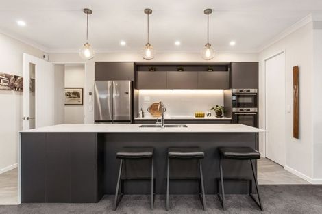 Photo of property in 10 Mckerrow Street, Marshland, Christchurch, 8083