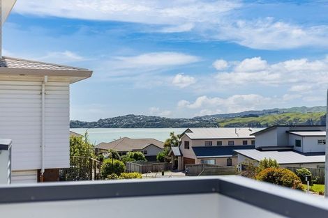 Photo of property in 8 Bowsprit Way, Whitby, Porirua, 5024