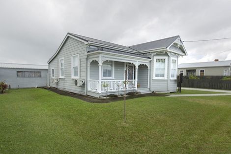 Photo of property in 176 Victoria Street, Dargaville, 0310