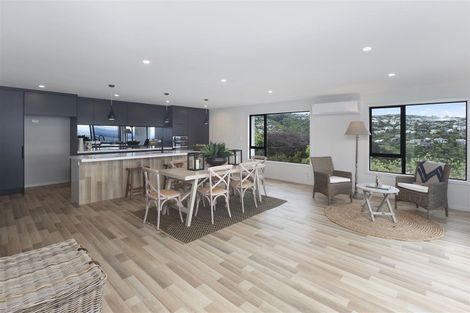 Photo of property in 11b Inverness Lane, Redcliffs, Christchurch, 8081