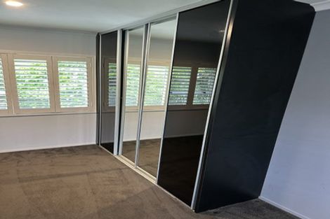 Photo of property in 1 Piha Road, Piha, New Lynn, 0772