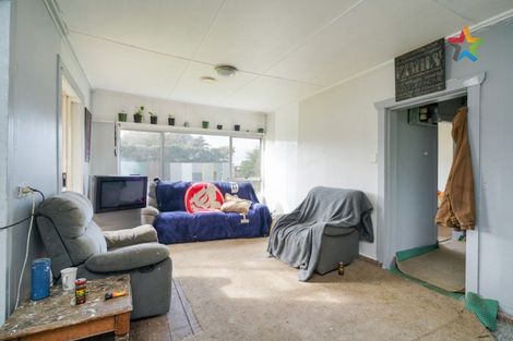 Photo of property in 16 Derby Street, Woodend, Invercargill, 9877