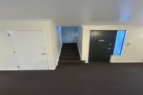 Photo of property in 227 The Parade, Island Bay, Wellington, 6023