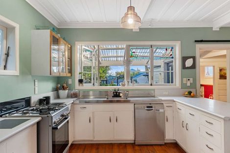 Photo of property in 436 Aberdeen Road, Gisborne, 4010