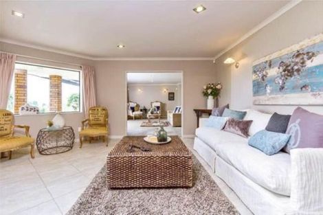 Photo of property in 65 Ashwood Avenue, Dairy Flat, Albany, 0792