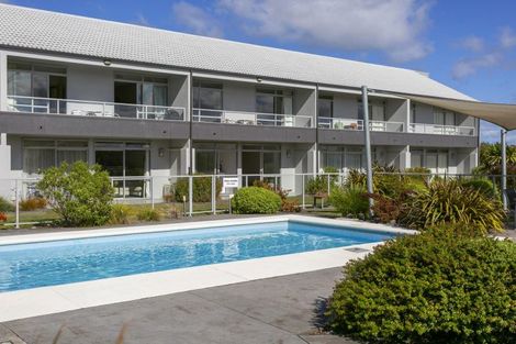 Photo of property in 300 Lake Terrace, Two Mile Bay, Taupo, 3330