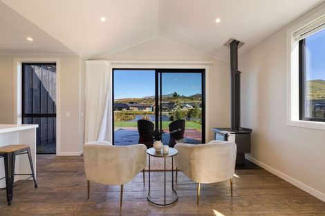 Photo of property in 22 Woolshed Road, Jacks Point, Queenstown, 9371