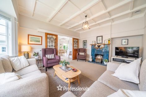 Photo of property in 2 Ropata Crescent, Boulcott, Lower Hutt, 5010