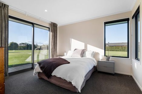 Photo of property in 19 Taylor Place, Prebbleton, Christchurch, 7676