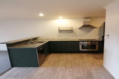 Photo of property in 3/15 Harbour View Road, Te Atatu Peninsula, Auckland, 0610