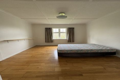 Photo of property in 6 Malcolm Street, Martinborough, 5711