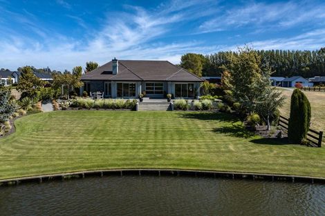 Photo of property in 20 Mapleham Drive, Pegasus, 7612