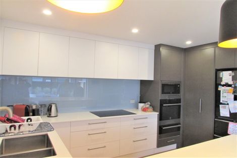 Photo of property in 5 Don Griffin Grove, Trentham, Upper Hutt, 5018