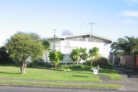 Photo of property in 70 Wordsworth Road, Manurewa, Auckland, 2102