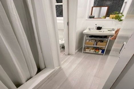 Photo of property in 74 Mitchell Street, Brooklyn, Wellington, 6021