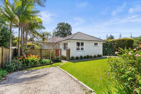 Photo of property in 12 Linwood Avenue, Forrest Hill, Auckland, 0620
