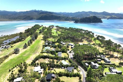 Photo of property in 807 Matarangi Drive, Matarangi, Whitianga, 3592