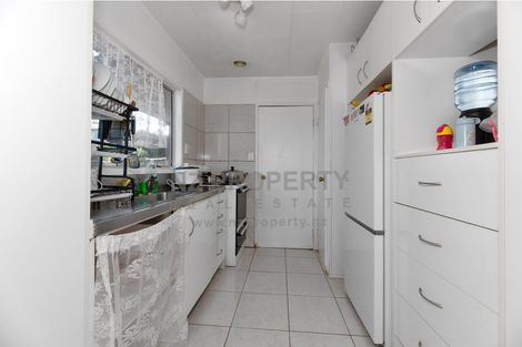 Photo of property in 46 Parrs Cross Road, Henderson, Auckland, 0612