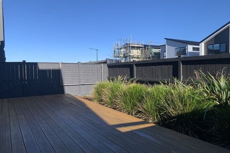 Photo of property in 115 Waekahu Road, Westgate, 0814