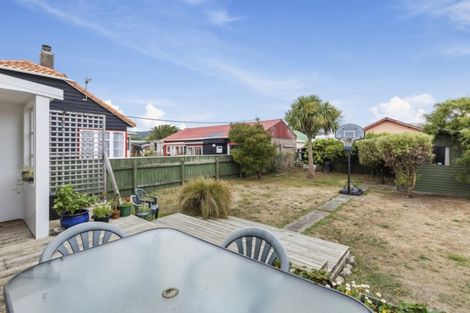 Photo of property in 33 East Street, Petone, Lower Hutt, 5012