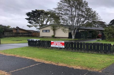 Photo of property in 116 Carnoustie Drive, Wattle Downs, Auckland, 2103