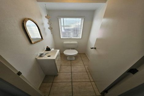 Photo of property in 4 Amery Place, Papamoa Beach, Papamoa, 3118