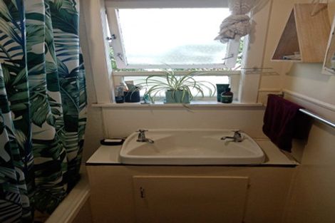 Photo of property in 39 Cromwell Street, Mount Eden, Auckland, 1024