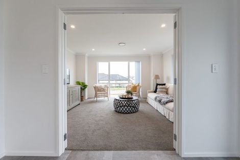 Photo of property in 18 Boyce Crescent, Cambridge, 3434