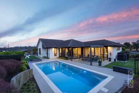 Photo of property in 19 Pohutukawa Parade, Riverhead, 0820