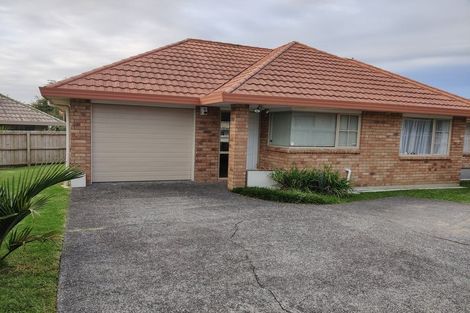 Photo of property in 7 Royalpark Place, Favona, Auckland, 2024