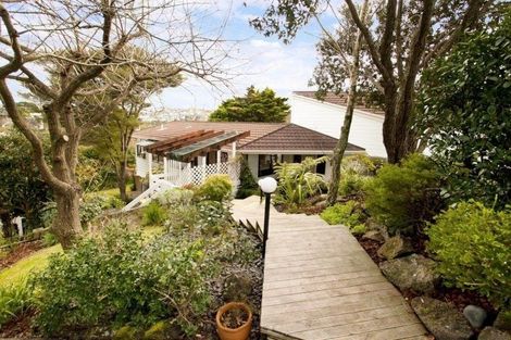 Photo of property in 1/74 Waiau Street, Torbay, Auckland, 0630