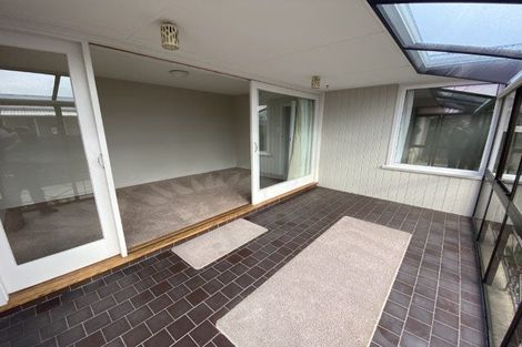 Photo of property in 6 Dulles Place, Papanui, Christchurch, 8053