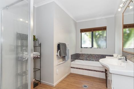 Photo of property in 4d Chadwick Road, Greerton, Tauranga, 3112