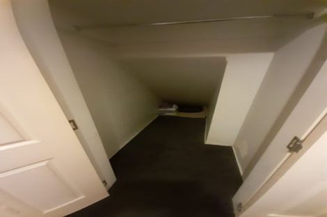 Photo of property in 2b/66 Mount Eden Road, Mount Eden, Auckland, 1024