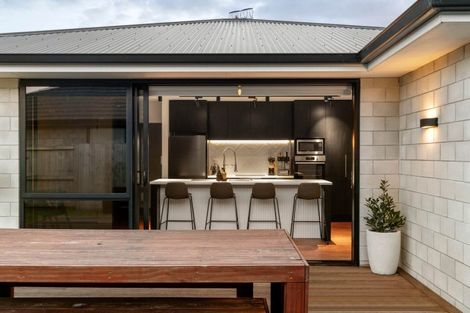 Photo of property in 11 Livingstone Drive, Papamoa Beach, Papamoa, 3118