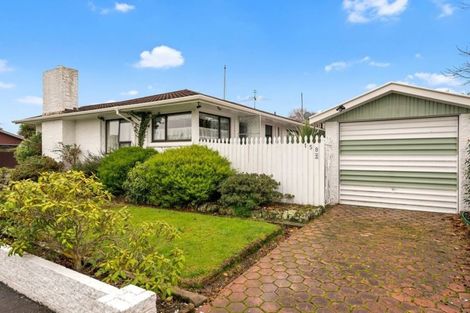 Photo of property in 2/158 Maidstone Road, Avonhead, Christchurch, 8042