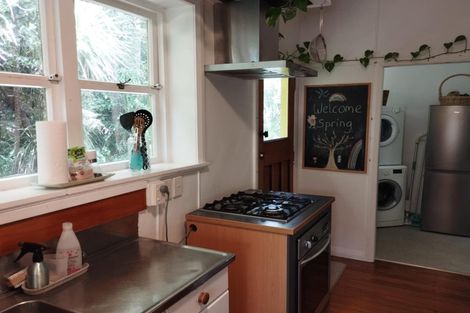 Photo of property in 368 Huia Road, Titirangi, Auckland, 0604