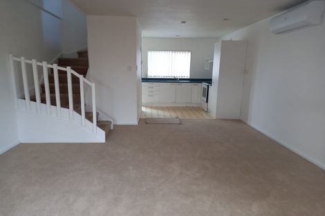 Photo of property in 2/151 Astley Avenue, New Lynn, Auckland, 0600