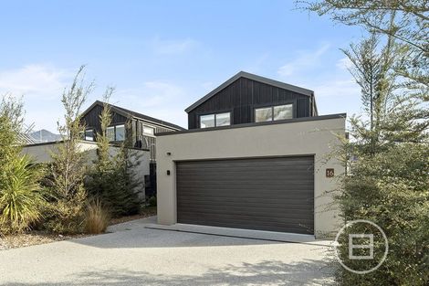 Photo of property in 16 Soudley Court, Jacks Point, Queenstown, 9371