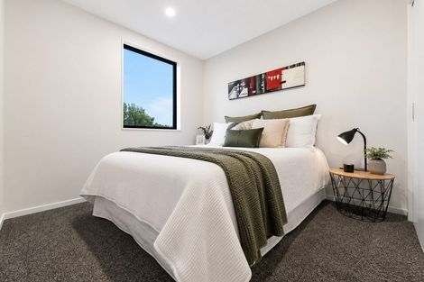 Photo of property in 4202d Great North Road, Glendene, Auckland, 0602