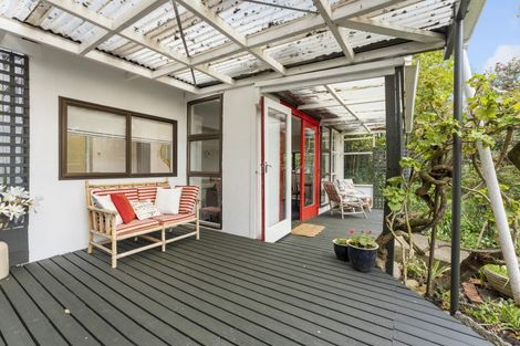 Photo of property in 12 Queen Street, Pahiatua, 4910