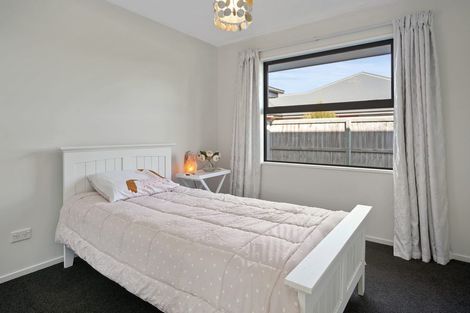 Photo of property in 55 Sequoia Way, Rangiora, 7400