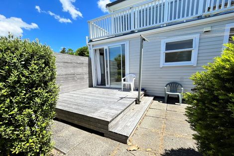 Photo of property in 7 Ninian Street, Highbury, Wellington, 6012