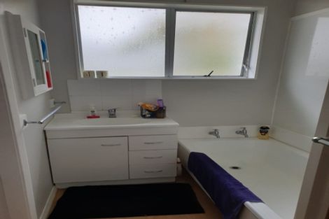 Photo of property in 172b Dowse Drive, Maungaraki, Lower Hutt, 5010