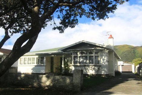 Photo of property in 22 Trafalgar Street, Waiwhetu, Lower Hutt, 5010