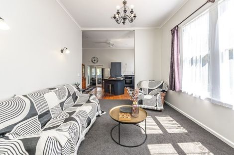 Photo of property in 9 Kelvin Street, Aramoho, Whanganui, 4500