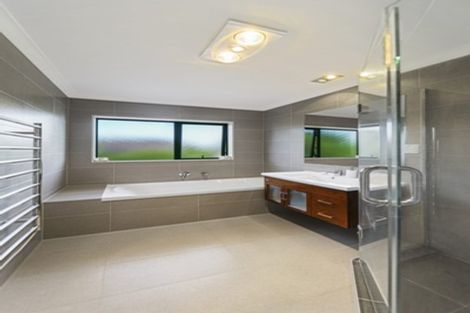 Photo of property in 247b Hill Road, The Gardens, Auckland, 2105