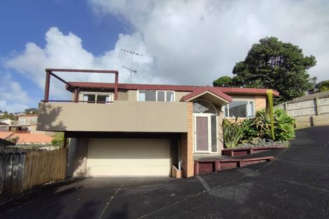 Photo of property in 18a Jacanas Place, Unsworth Heights, Auckland, 0632