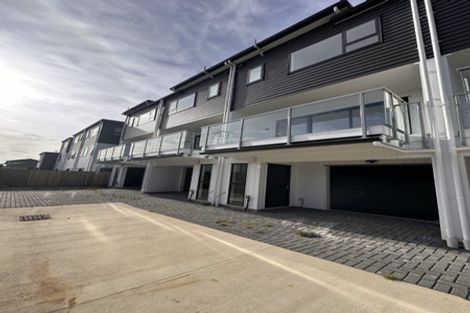 Photo of property in 3/2a Cambridge Road, Manurewa, Auckland, 2102